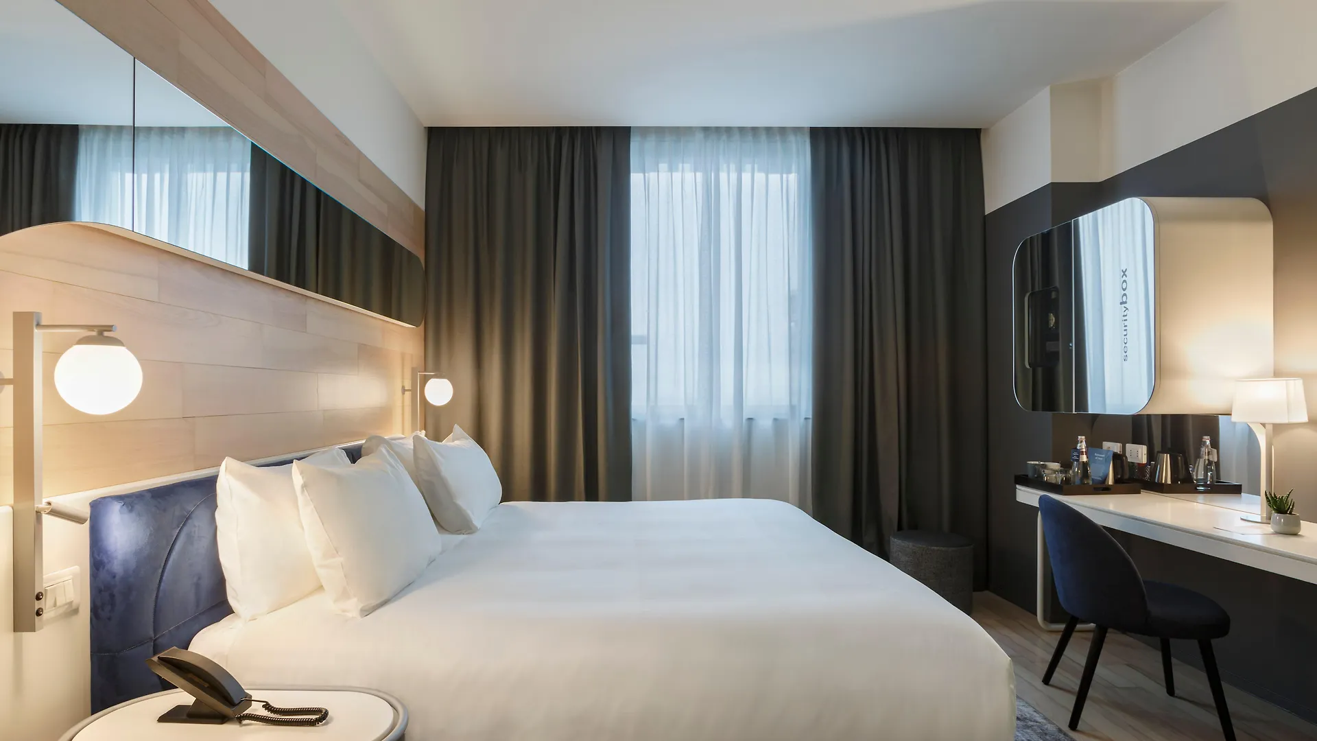 Voco Milan-Fiere By Ihg Hotel