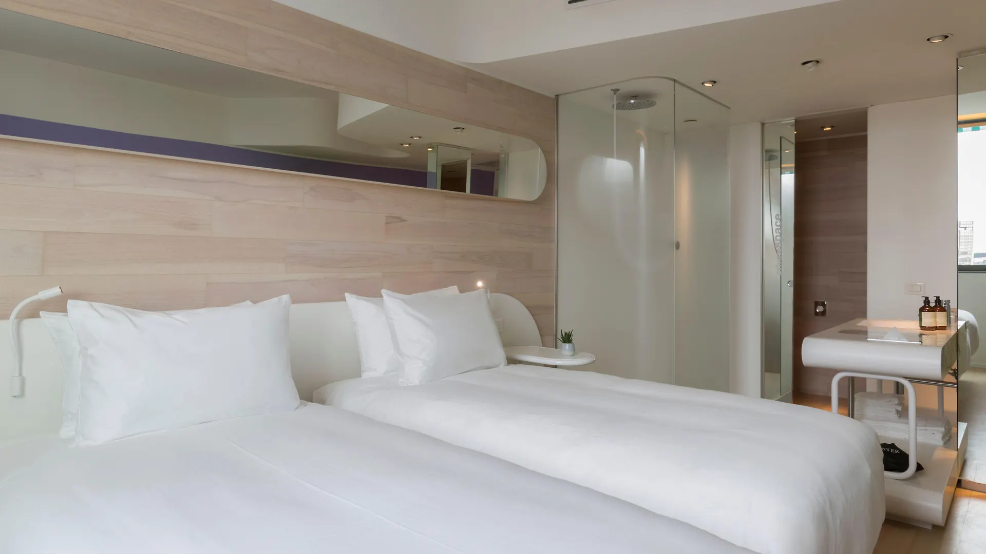 Voco Milan-Fiere By Ihg Hotel 4*, Milan Italy
