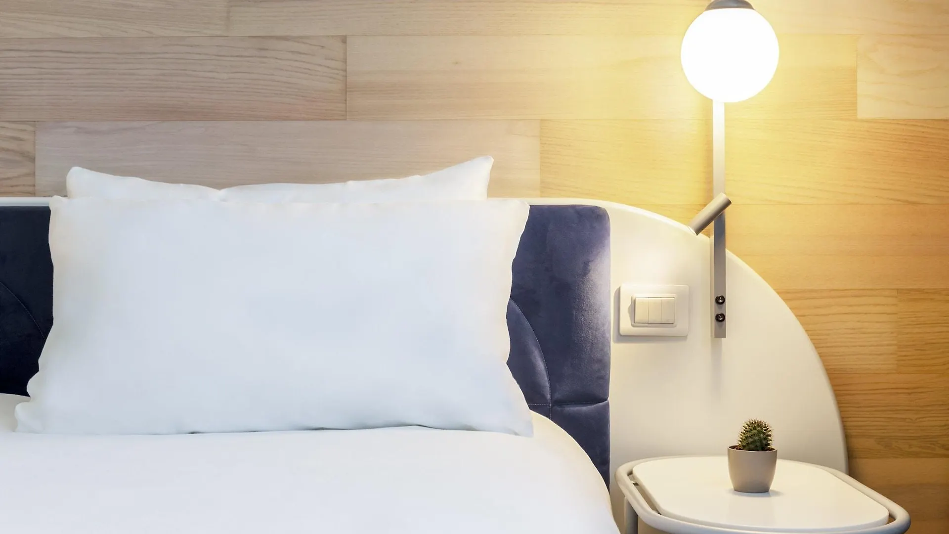 Voco Milan-Fiere By Ihg Hotel